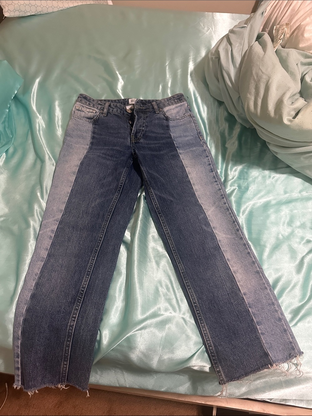 Urban Outfitters Two-Tone Panel Straight Jeans - Light & Dark Blue